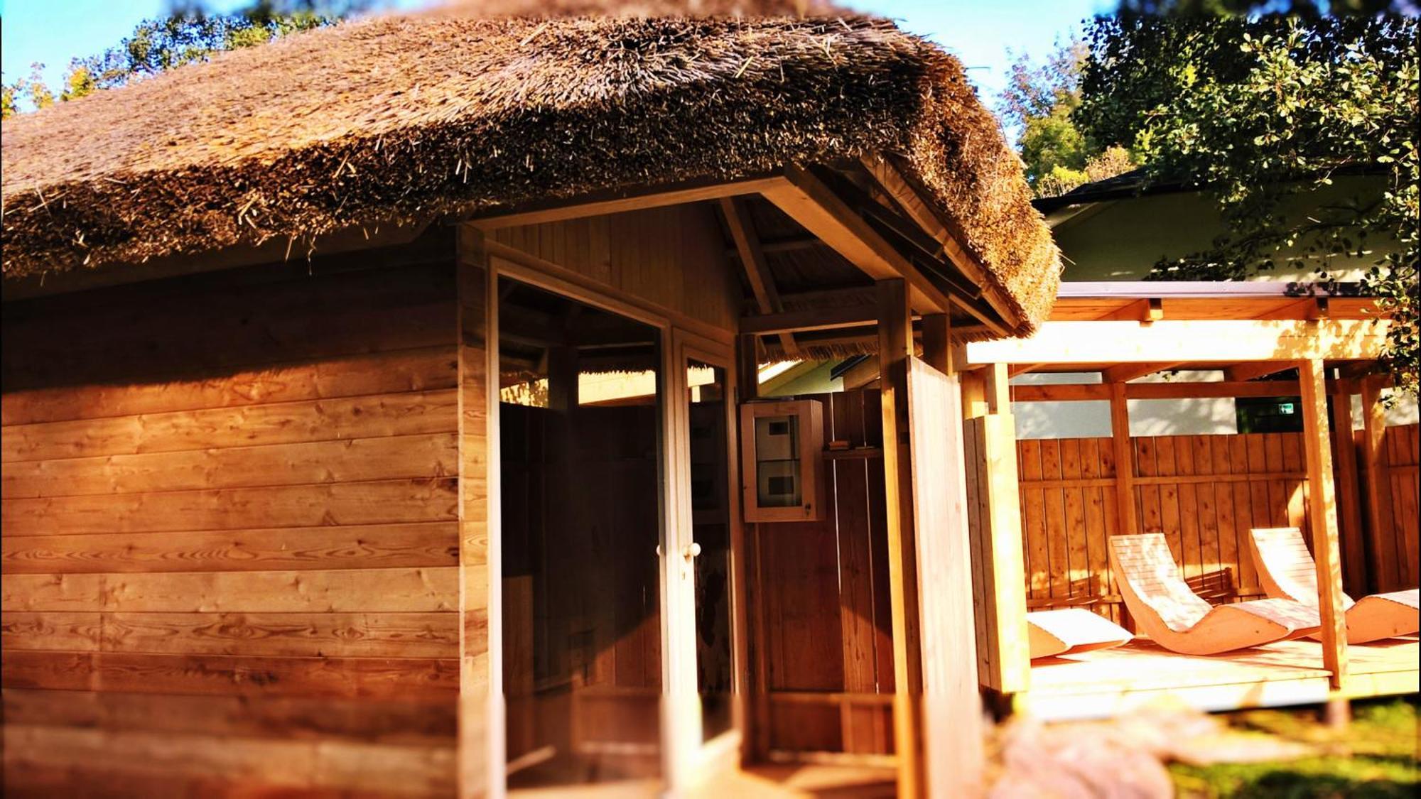 Holiday Resort Bela Krajina - Glamping And Mobile Homes Metlika Exterior foto