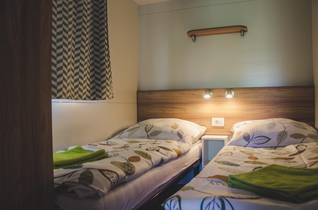 Holiday Resort Bela Krajina - Glamping And Mobile Homes Metlika Exterior foto