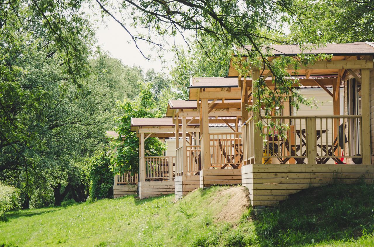 Holiday Resort Bela Krajina - Glamping And Mobile Homes Metlika Exterior foto